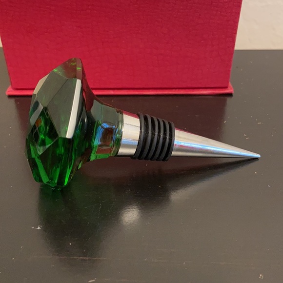 NWT Emerald Green Gem Bottle Stopper - Picture 3 of 4